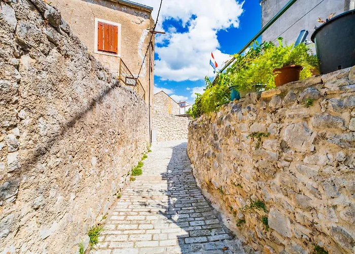 - Biograd Riviera 7997 Torrette